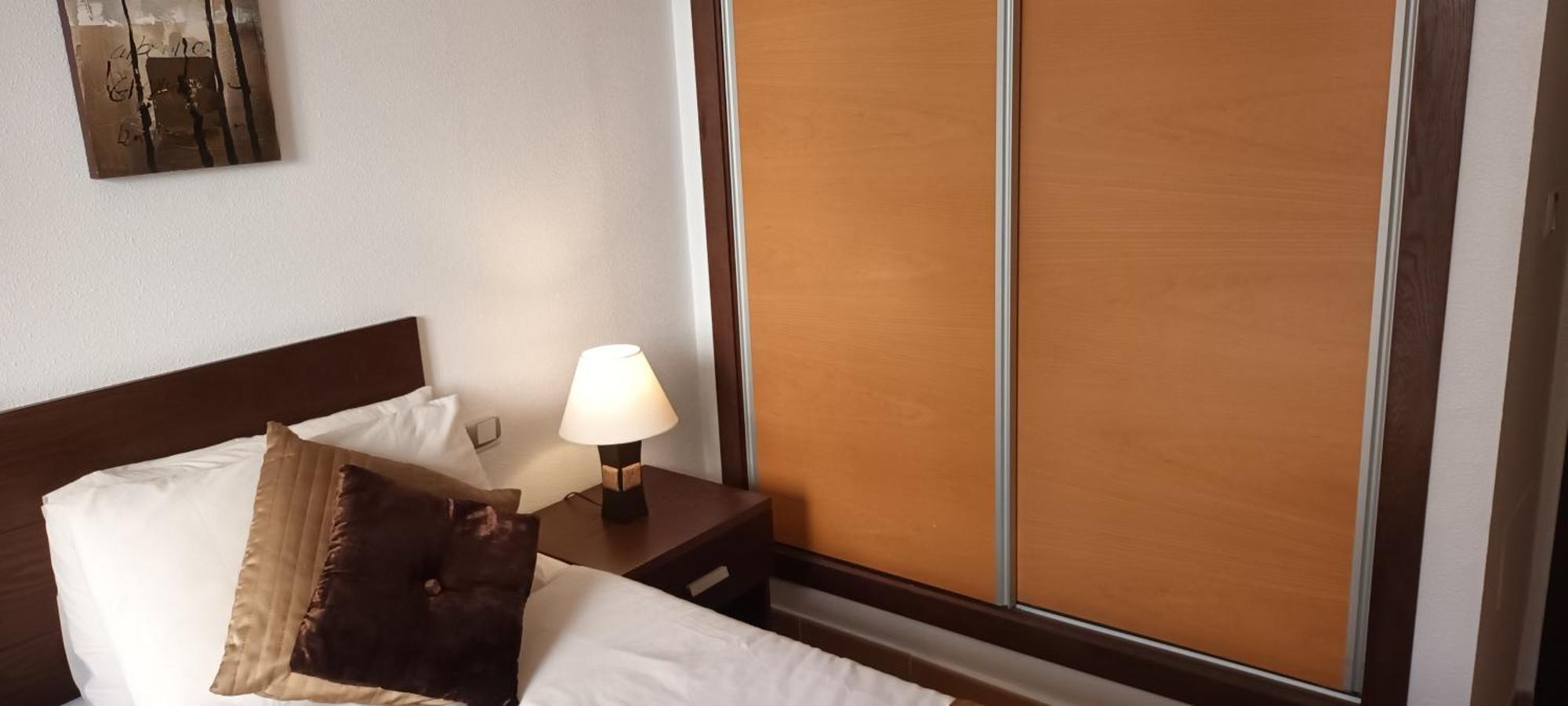 Apartamento Tranquilo Cerca De Buena Piscina Y Con Buen Aire Acondicionado 아길라스 외부 사진
