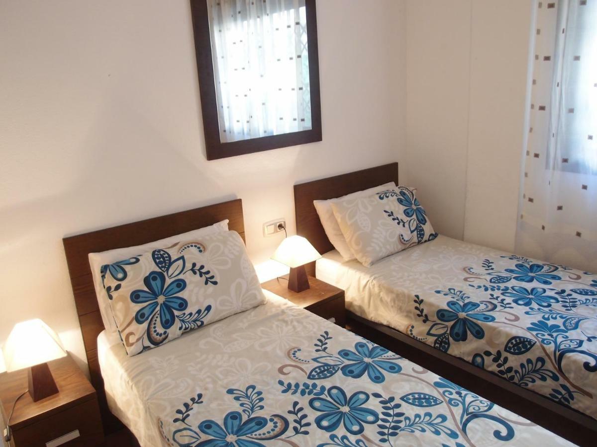 Apartamento Tranquilo Cerca De Buena Piscina Y Con Buen Aire Acondicionado 아길라스 외부 사진